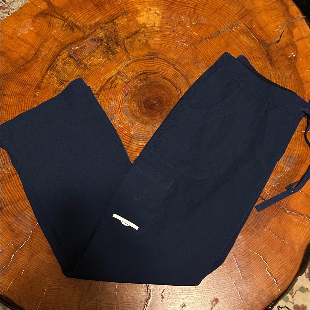 Skechers by Barco Navy Blue Scrub Pants Women’s Size MP Medium Petite